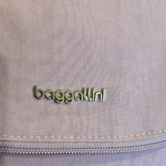 Baggallini Light Purple Crossbody Bag - Picture 2 of 13
